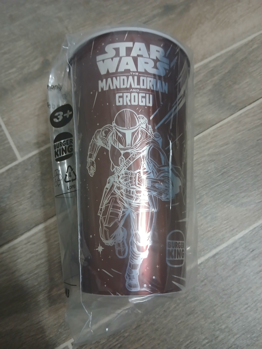 Star Wars Mandalorian Cup - Color Red